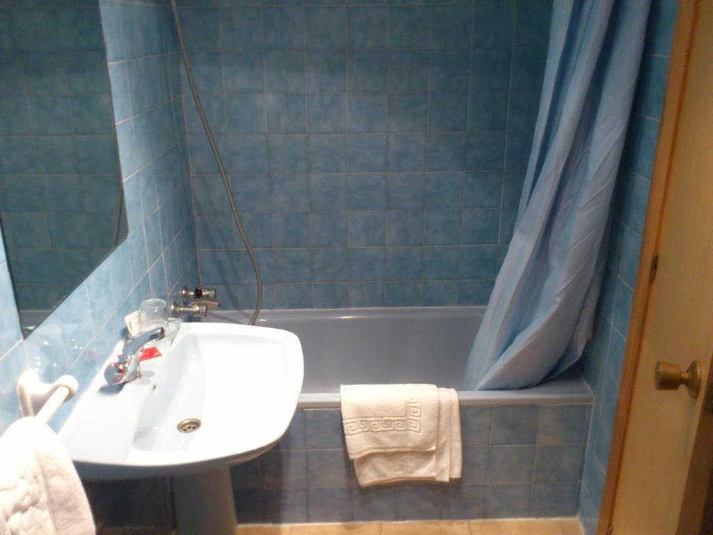 Hostal Botafumeiro Mota del Marqués Esterno foto